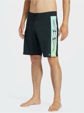 Billabong Board Shorts Men’s Size 34 Black Mint Green Wave Logo Surf Swim EUC